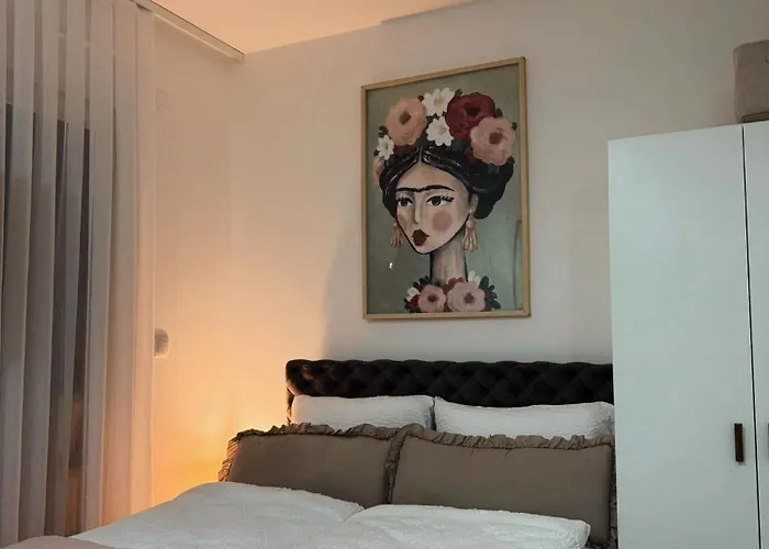 Divcibarski Pogledi *